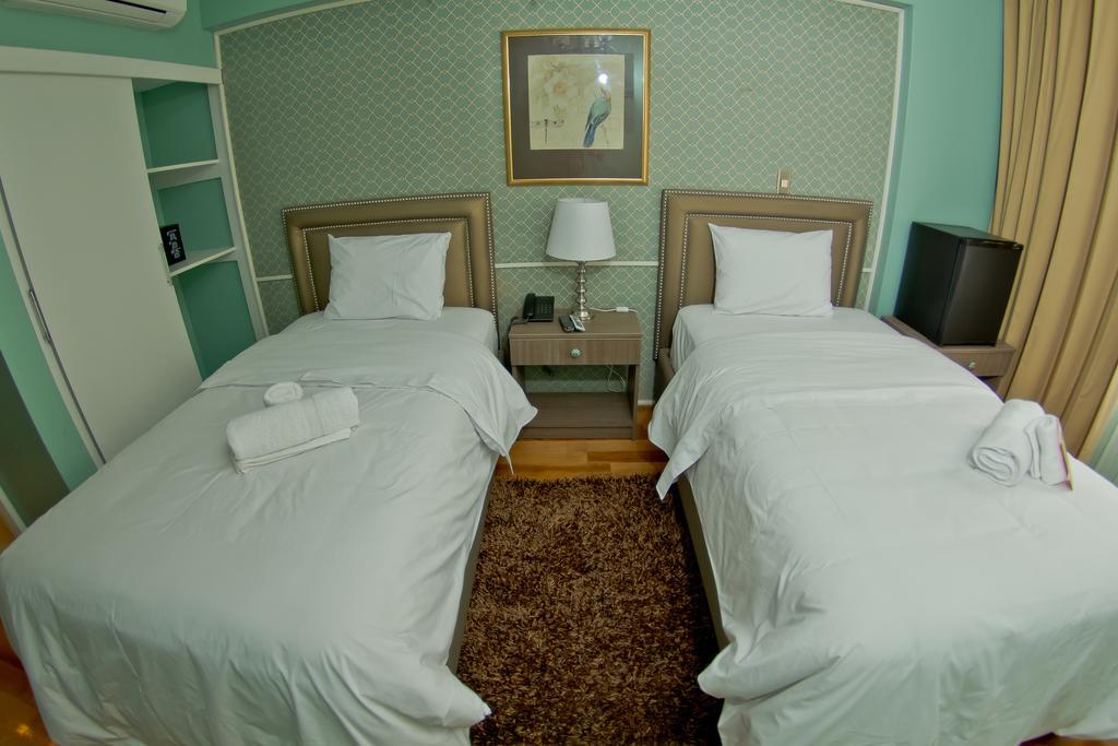 Arvo Hotel Boutique Trujillo Extérieur photo