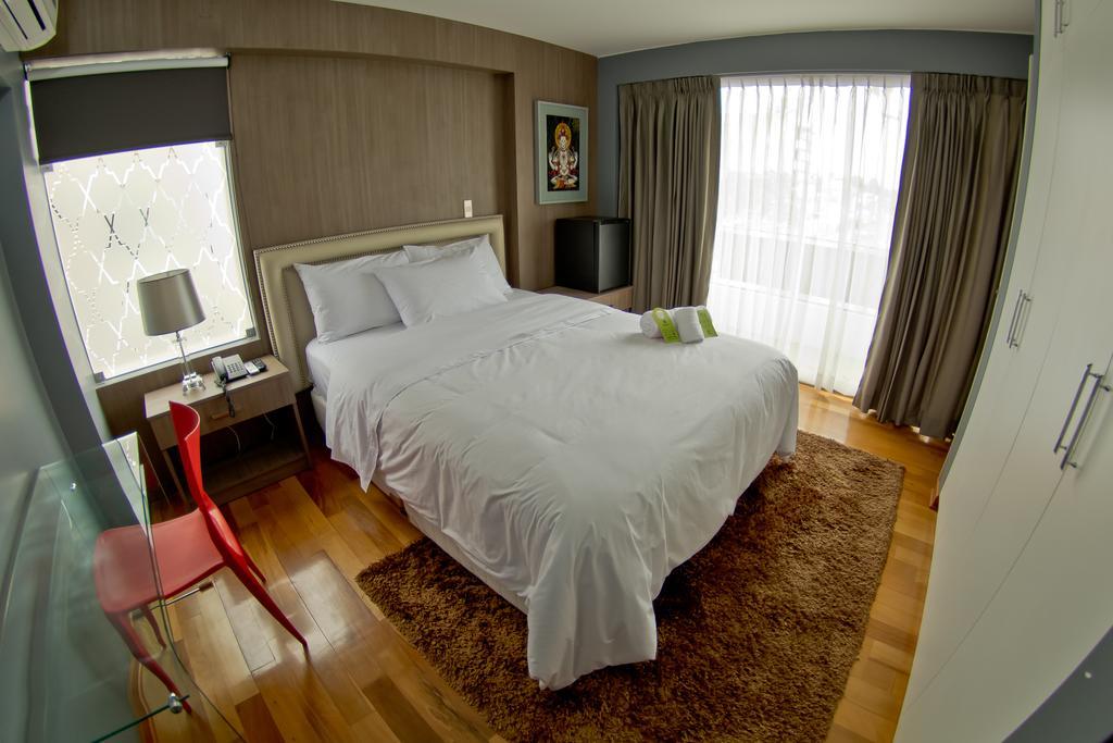 Arvo Hotel Boutique Trujillo Extérieur photo